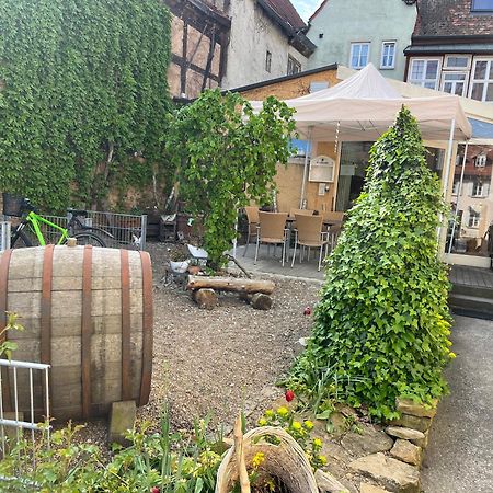 Hotel Weinstube Am Markt 게롤즈호펜 외부 사진