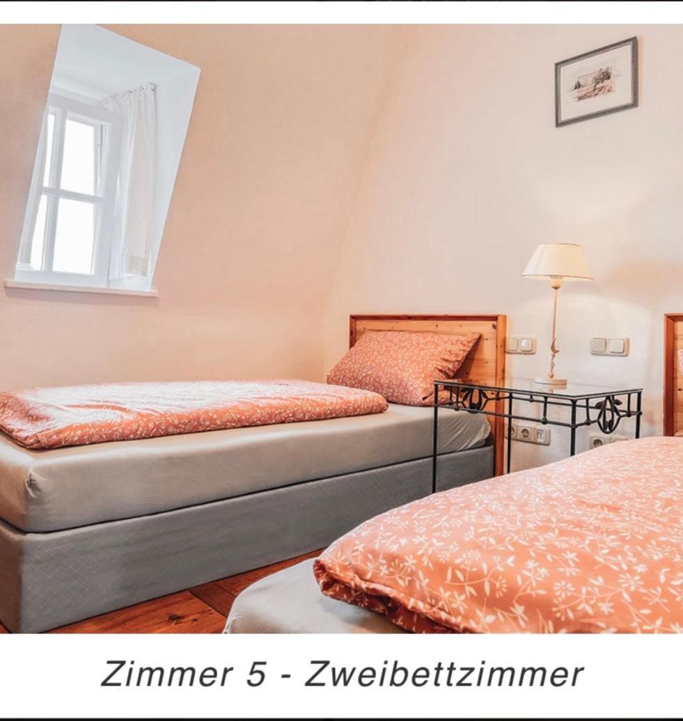 Hotel Weinstube Am Markt 게롤즈호펜 외부 사진